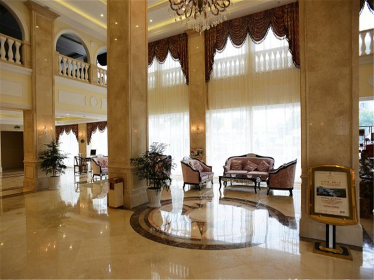 Vienna International Hotel Shanghai Pudong Huinan Exterior photo