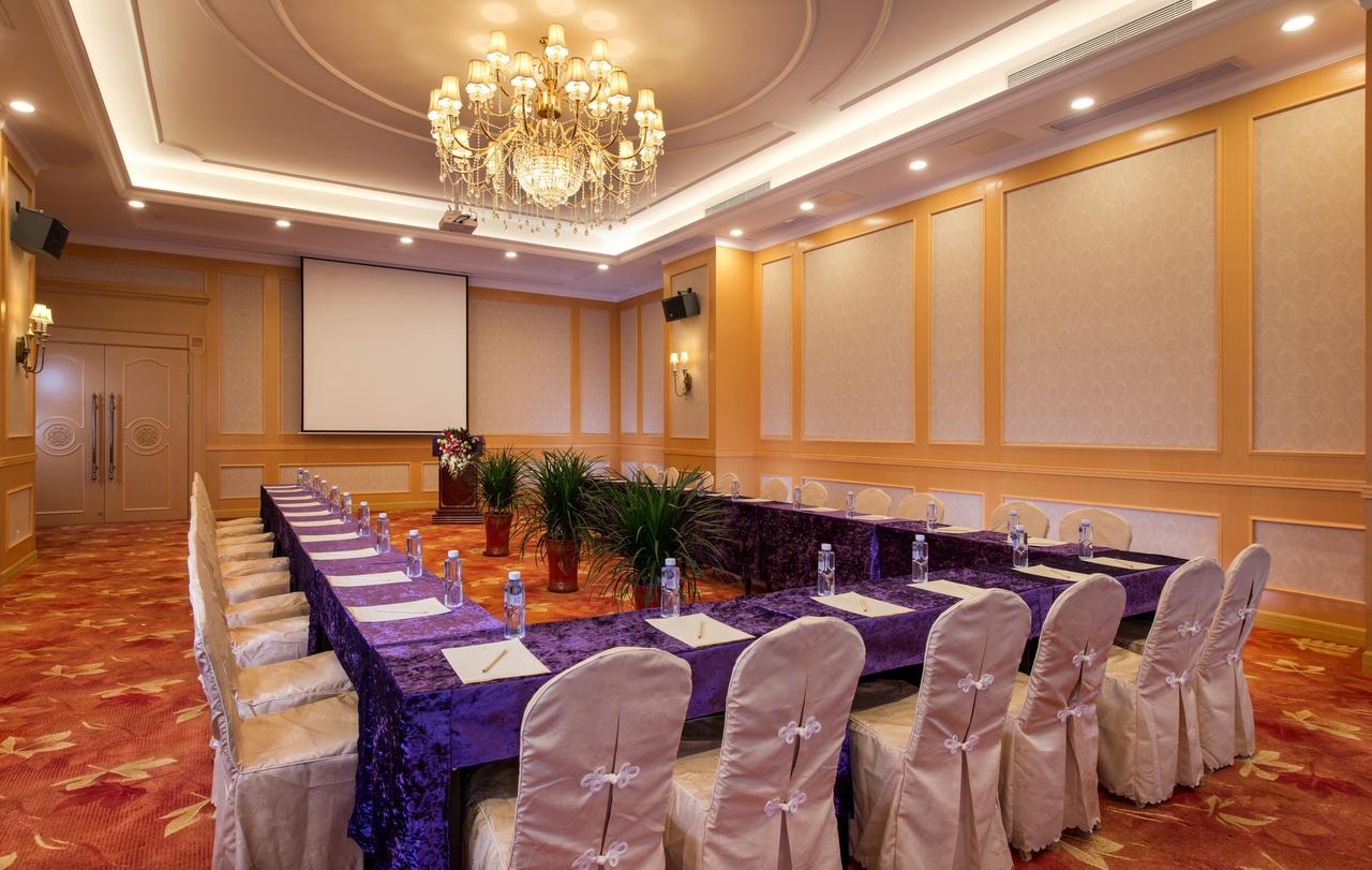 Vienna International Hotel Shanghai Pudong Huinan Exterior photo